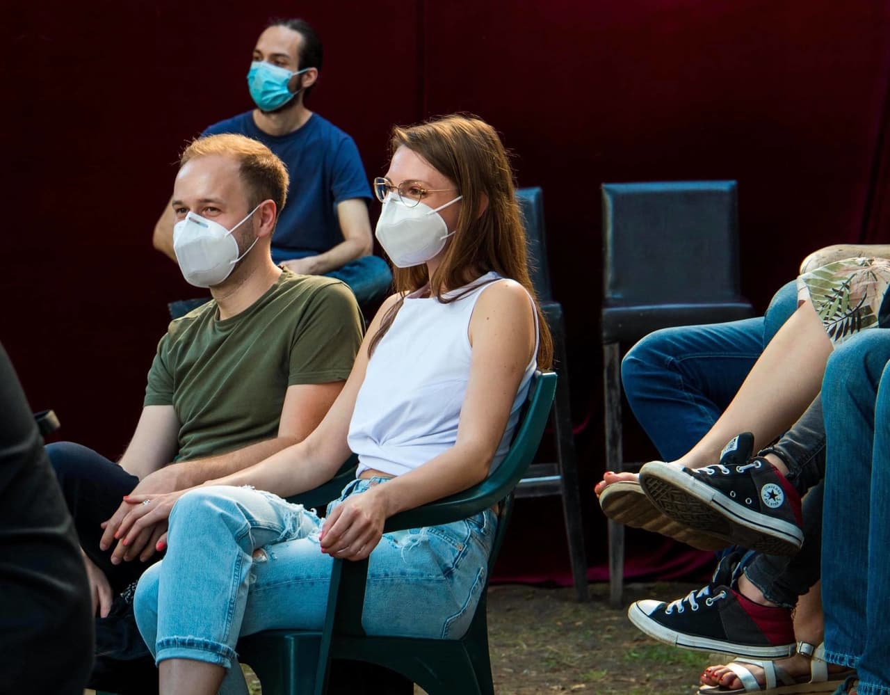 Teatrul bate pandemia la Grădina BIS